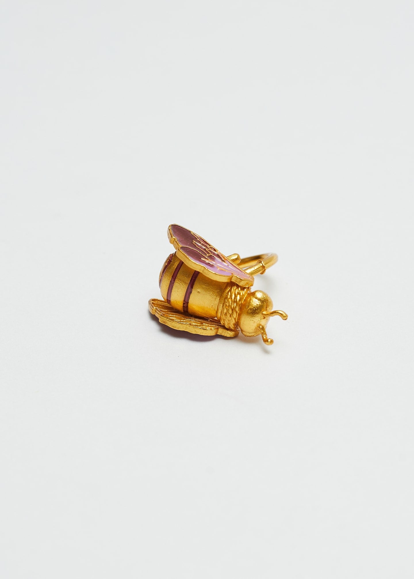 Ring Queen Bee Ultravioleta