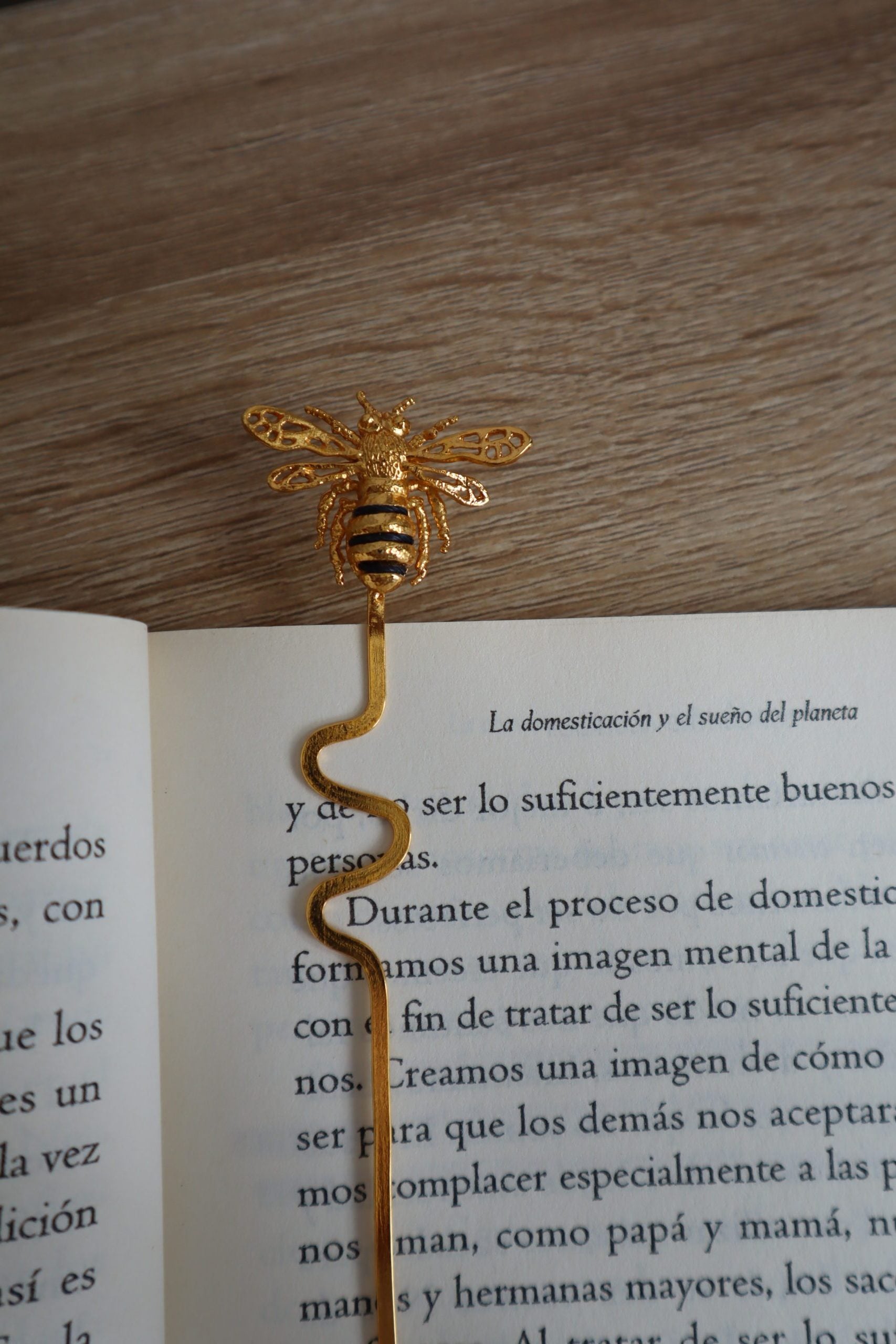 Bookmark Abeja Reina